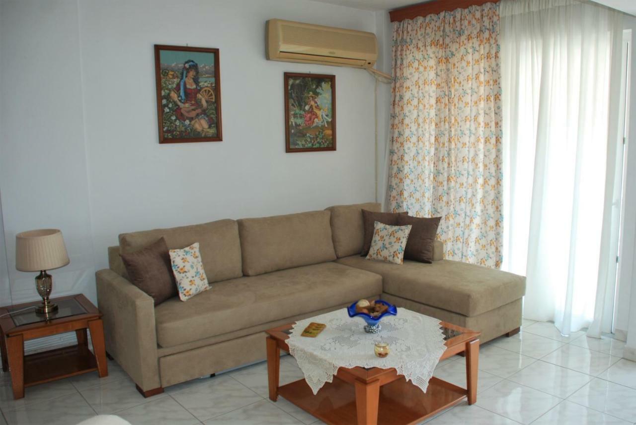 Apartamento Theodora Patitírion Exterior foto